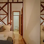 Master Historical Gem In Chiado アパート リスボン