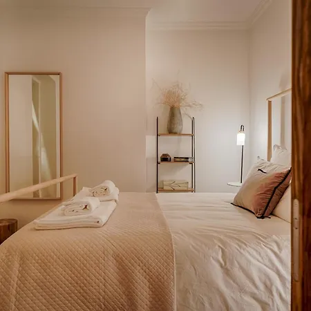 Apartman Master Historical Gem In Chiado Lisboa
