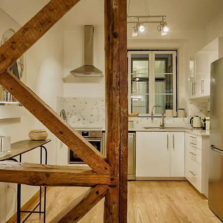 Master Historical Gem In Chiado * 리스본