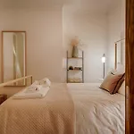 아파트 Master Historical Gem In Chiado 리스본