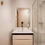 Master Historical Gem In Chiado 아파트 *