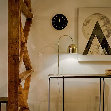 Apartment Master Historical Gem In Chiado Lissabon