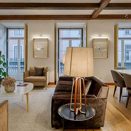 Master Historical Gem In Chiado